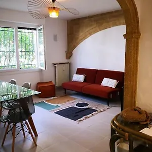 https://hbergement-4-pices.fr-provencehotel.com